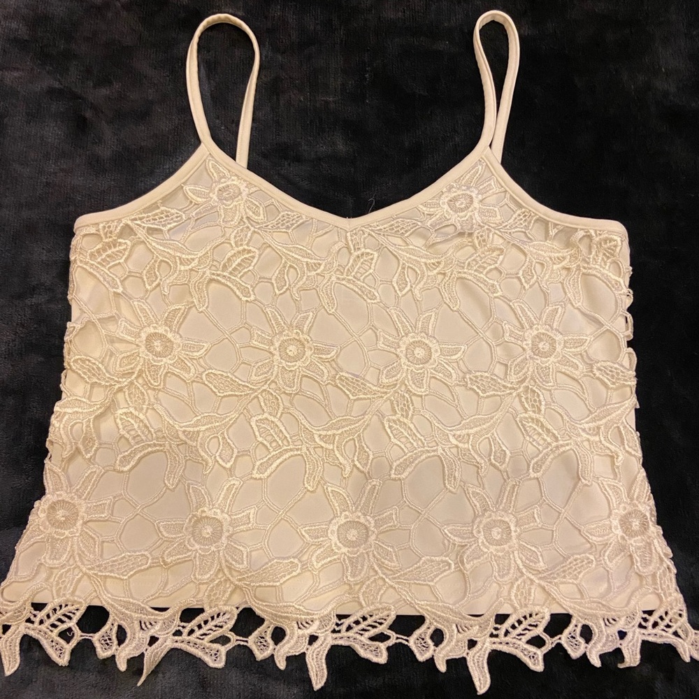 Apart Impressions Spaghetti Strap lace top Size Lrg. Off white- light be…